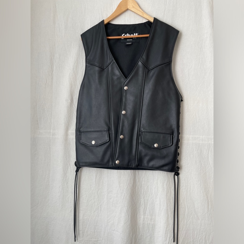 SCHOTT NYC 515V Leather Vest (NWOT)
